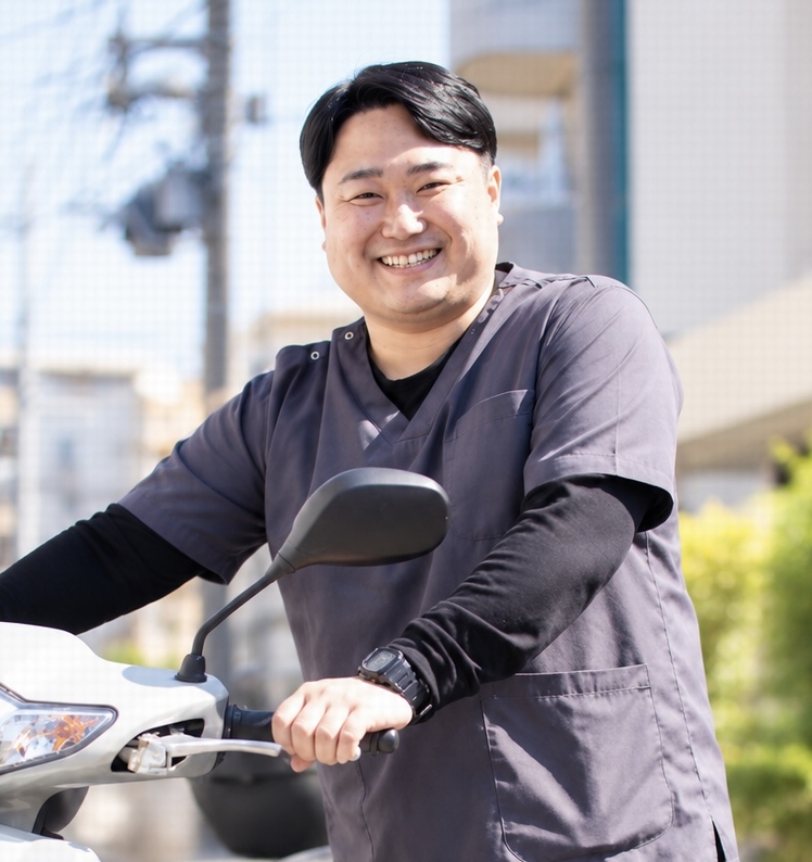 staff_kobayashi_w748